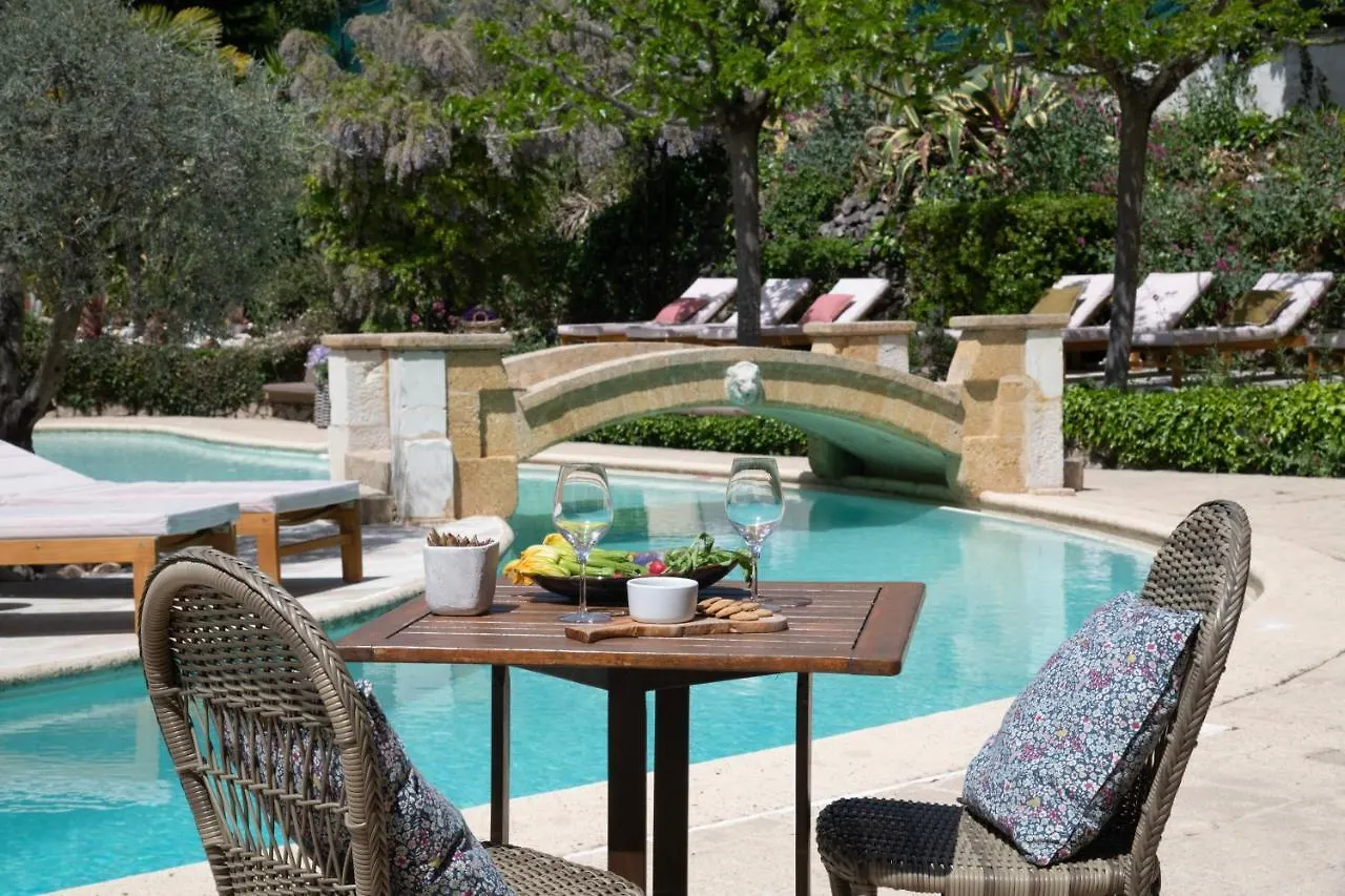 Hotel Les Messugues 3*, Saint-Paul-de-Vence France