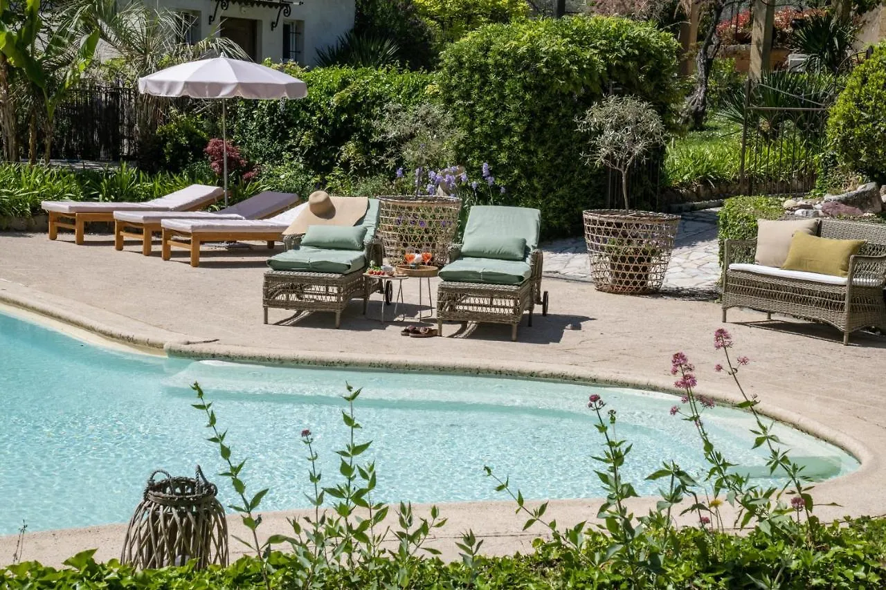 ***  Hotel Les Messugues France