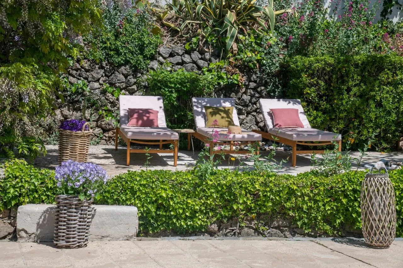 Hotel Les Messugues 3*, Saint-Paul-de-Vence