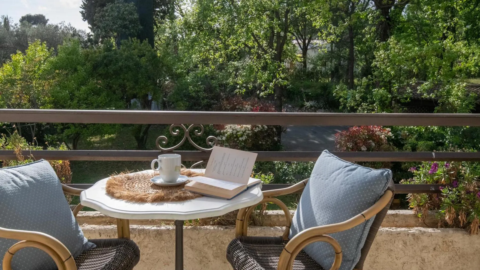 Hotel Les Messugues  Saint-Paul-de-Vence
